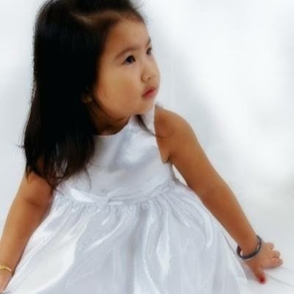 Meet your Posher, Izzy - Picture 1 of 1